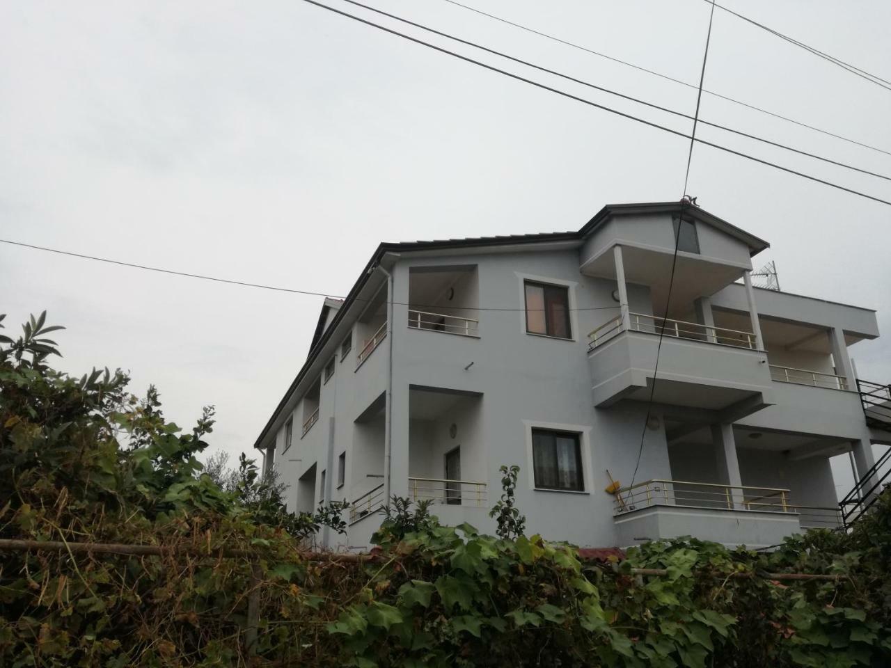 Villa Osmani Durrës Exterior foto